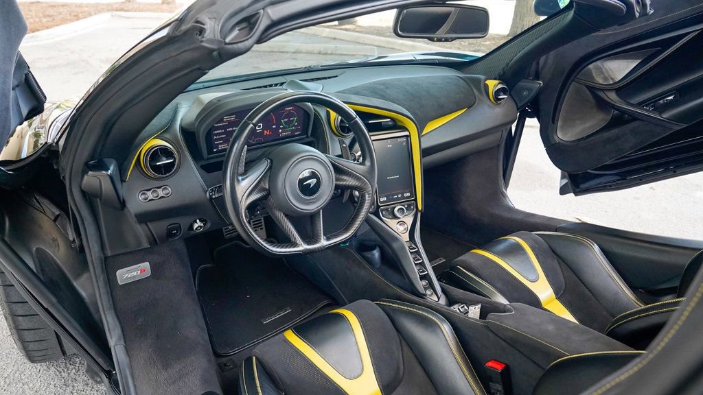 Used 2021 McLaren 720S Spider photo 45