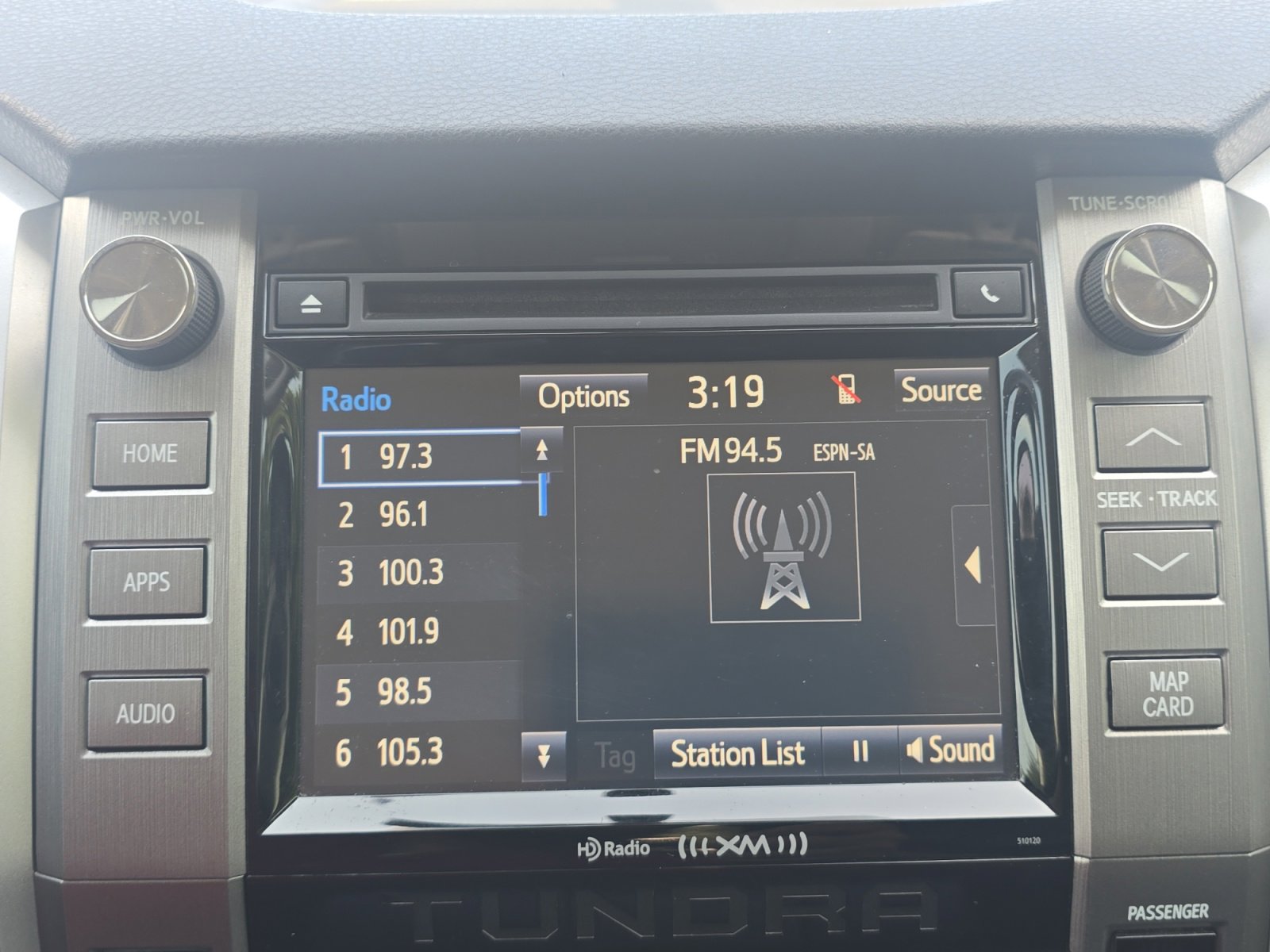 2017 Toyota Tundra SR5