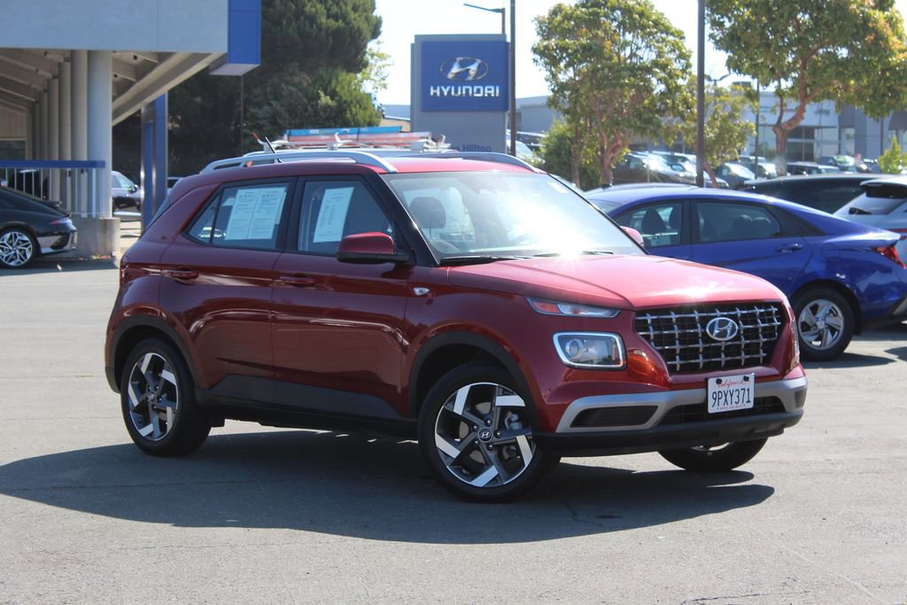 Used 2025 Hyundai Venue SEL