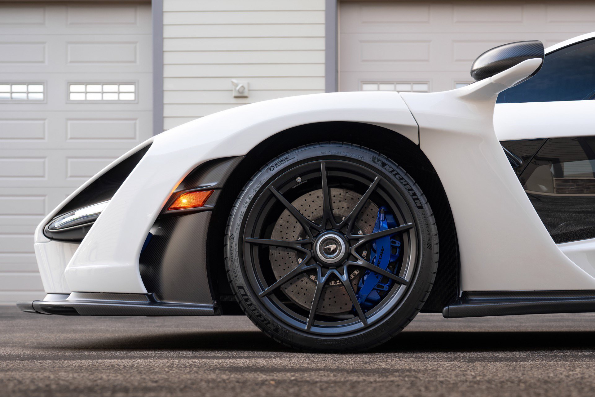 Used 2019 McLaren Senna photo 63