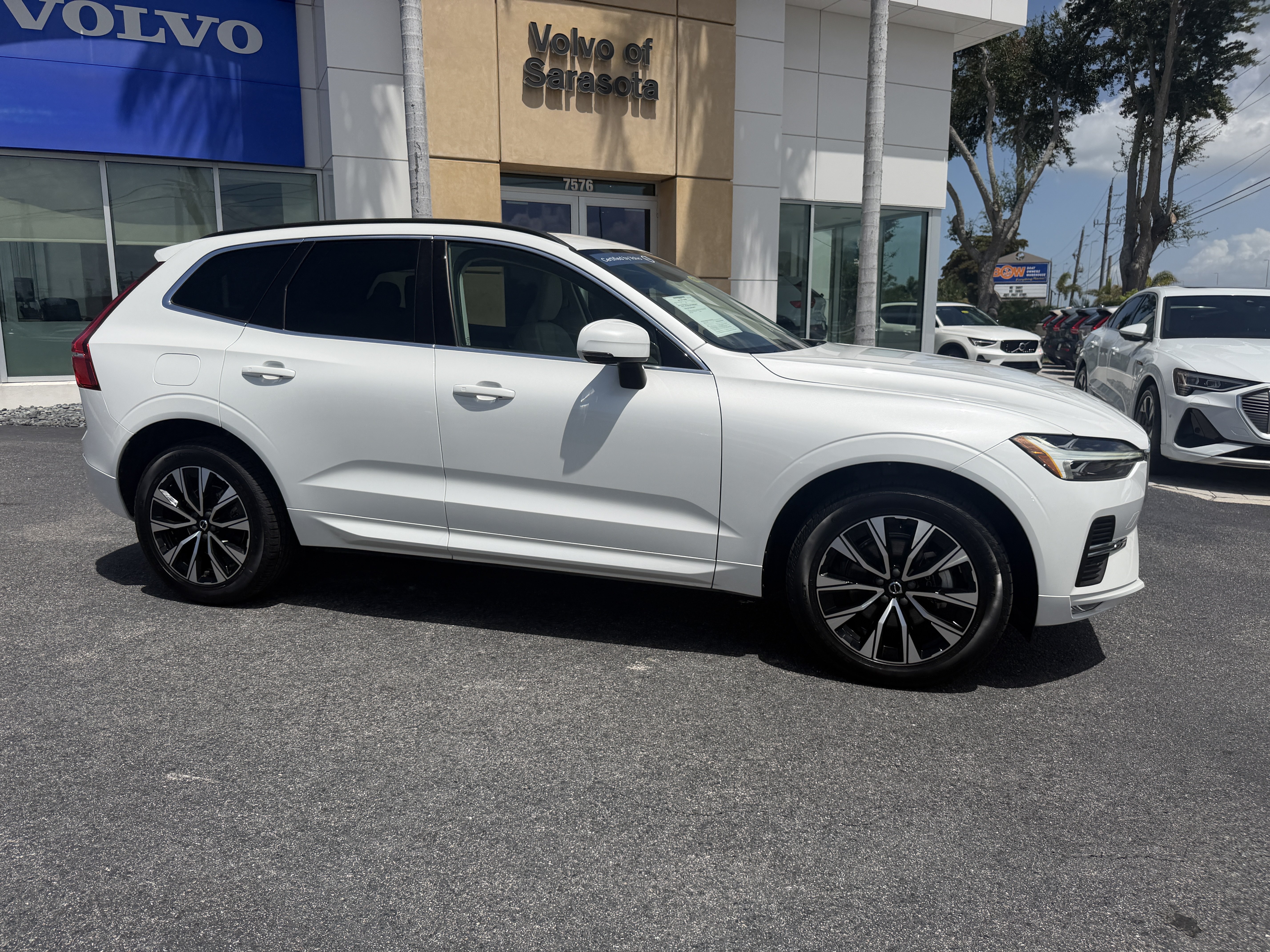 Certified 2023 Volvo XC60 B5 Core w/ Protection Package