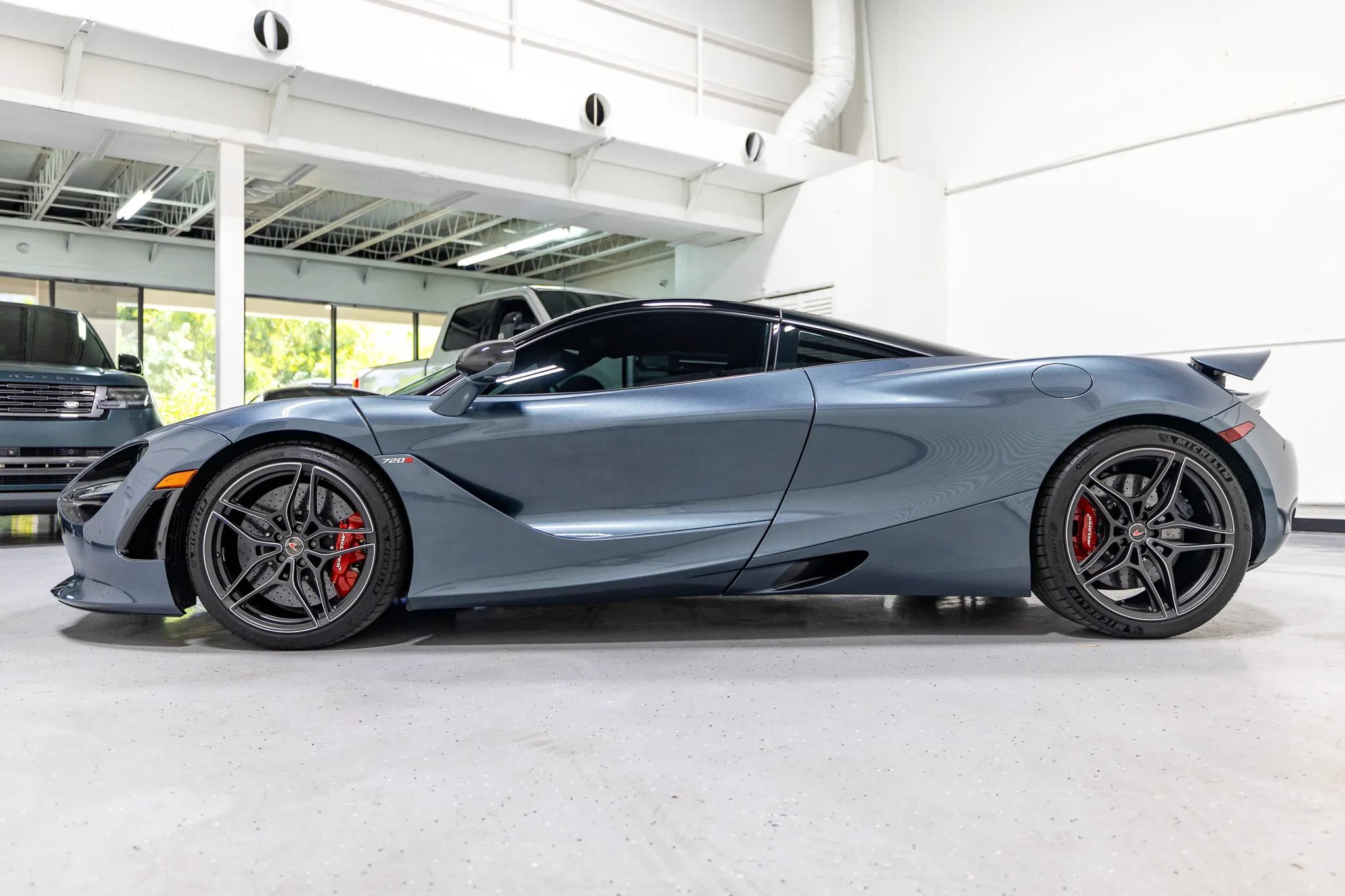 Used 2018 McLaren 720S Performance photo 20