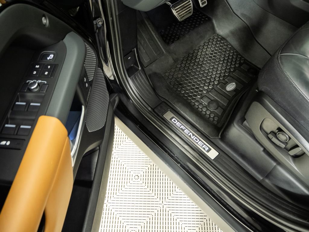 2023 Land Rover Defender 110 X