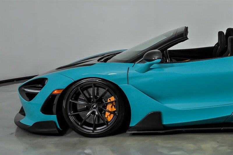 Used 2022 McLaren 720S Performance photo 11