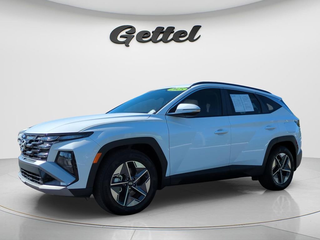 Certified 2025 Hyundai Tucson SEL