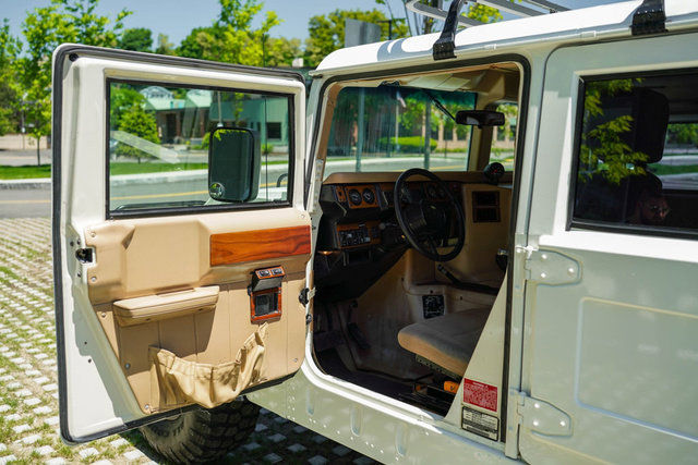1995 HUMMER H1 4-Door Wagon