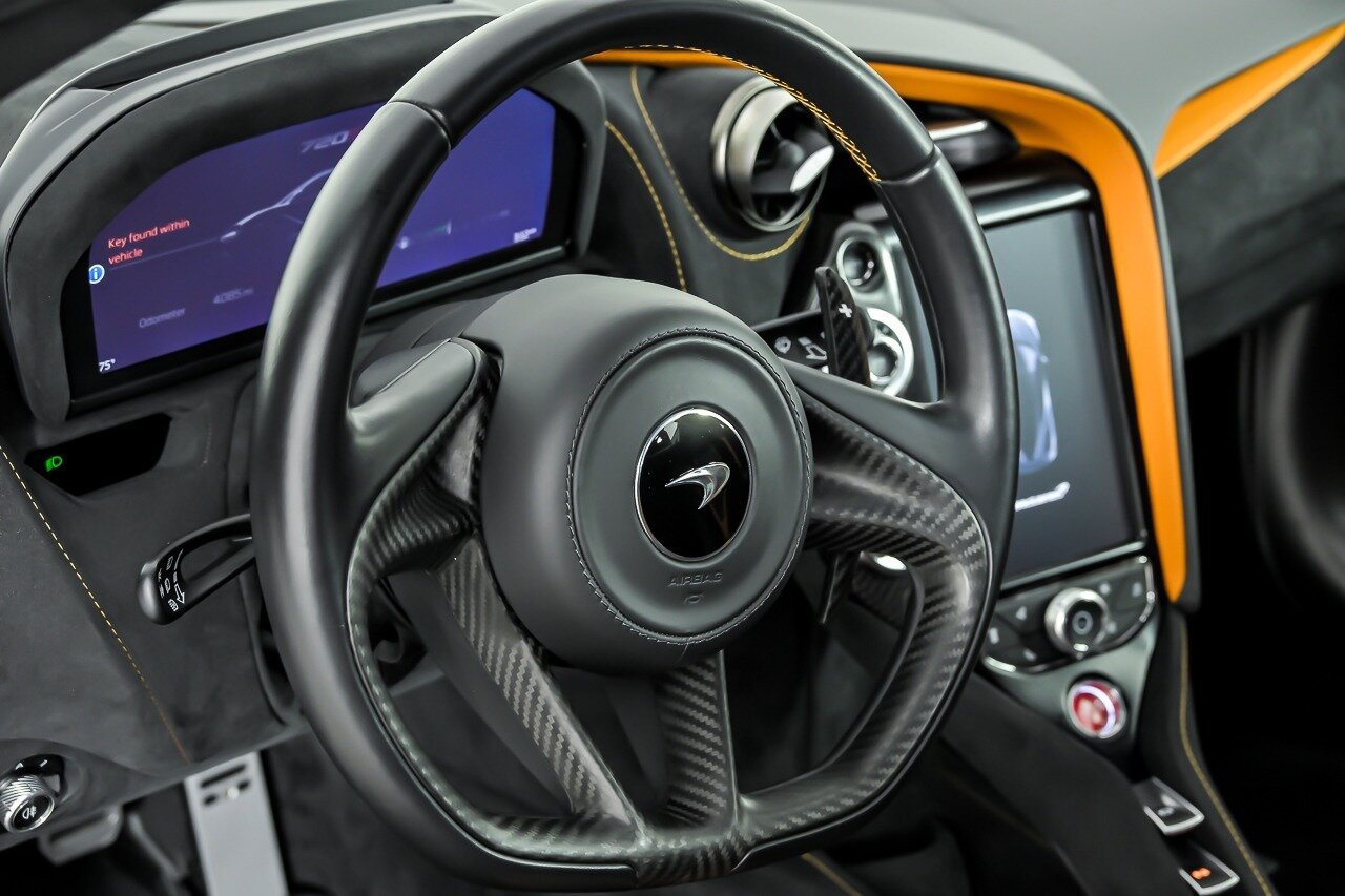 Used 2022 McLaren 720S Performance photo 20