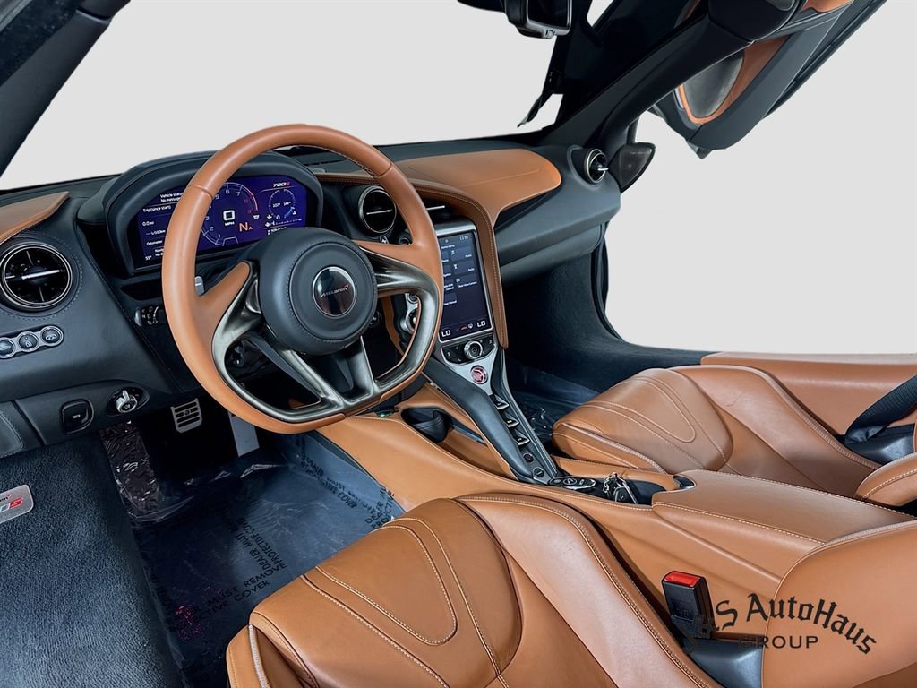 Used 2018 McLaren 720S photo 28