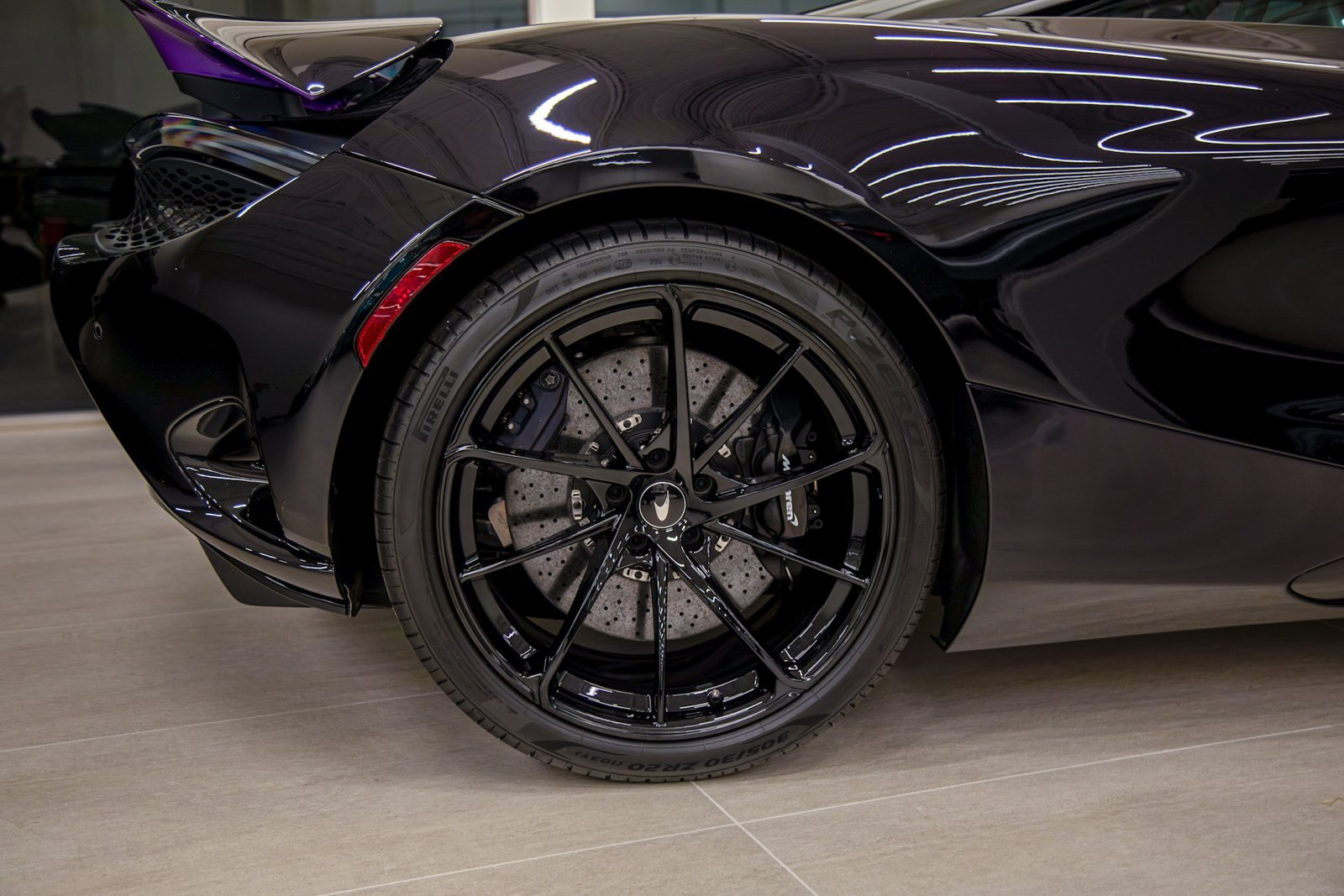 Used 2024 McLaren 750S photo 10