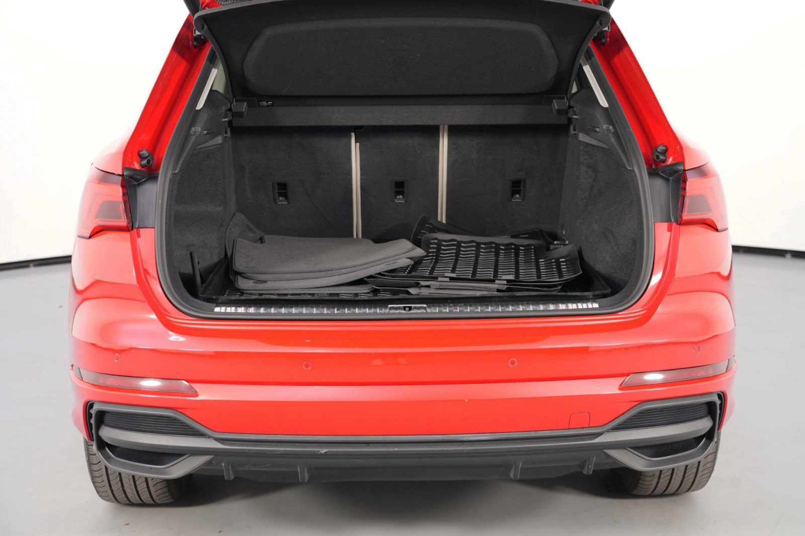 2023 Audi Q3 2.0T Premium Plus