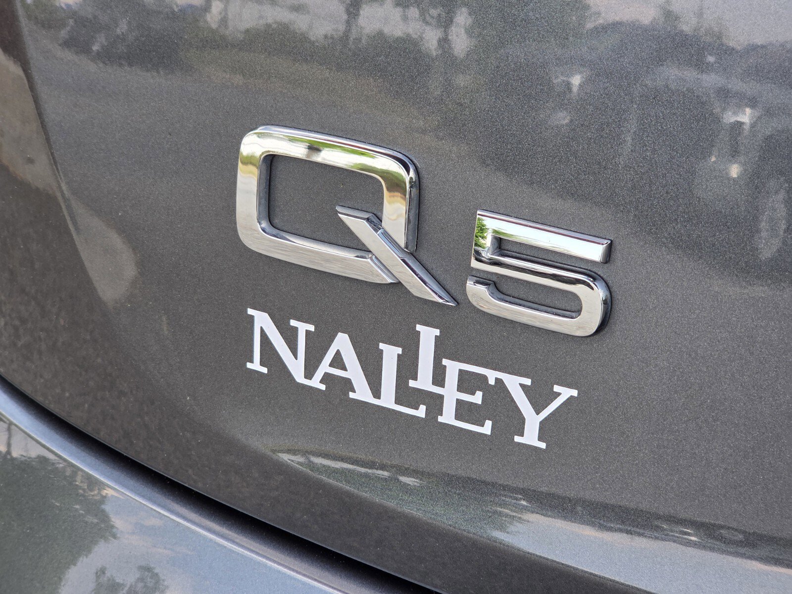 2020 Audi Q5 2.0T Titanium Premium Plus