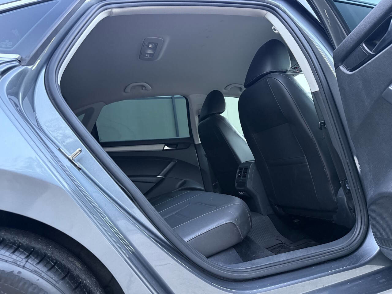 2020 Volkswagen Passat 2.0T SE