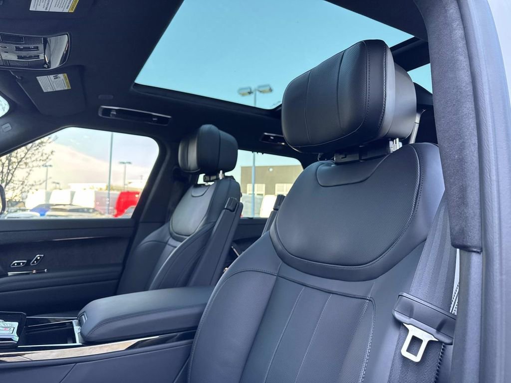 2025 Land Rover Range Rover Sport Autobiography