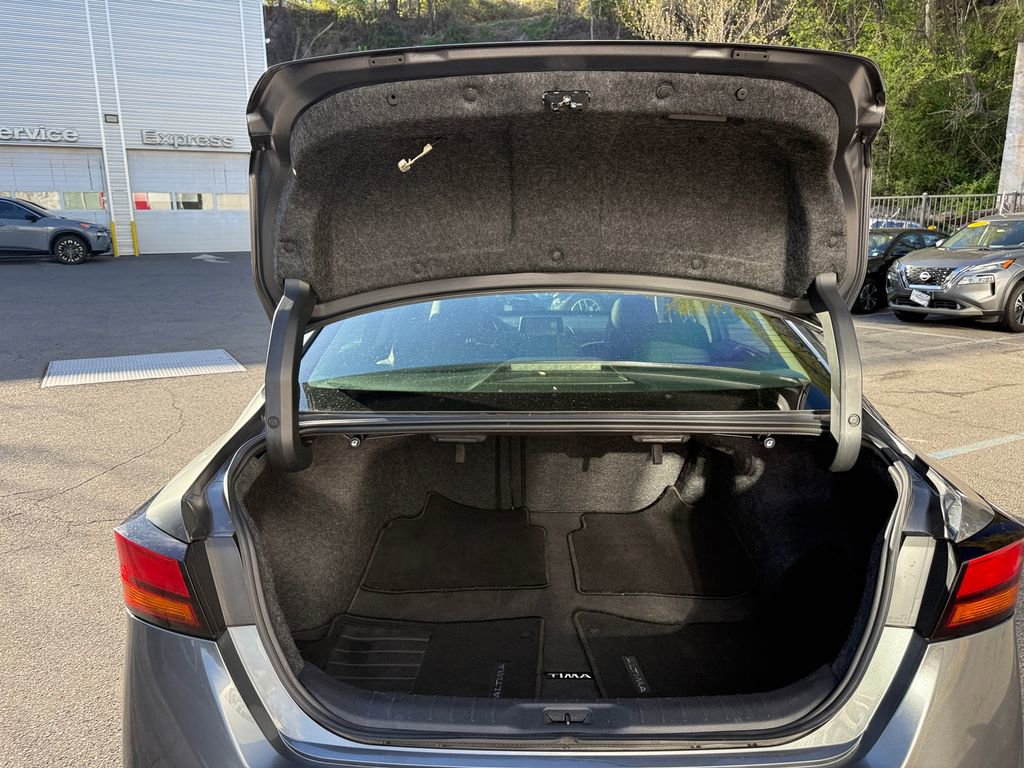 2019 Nissan Altima 2.5 Platinum