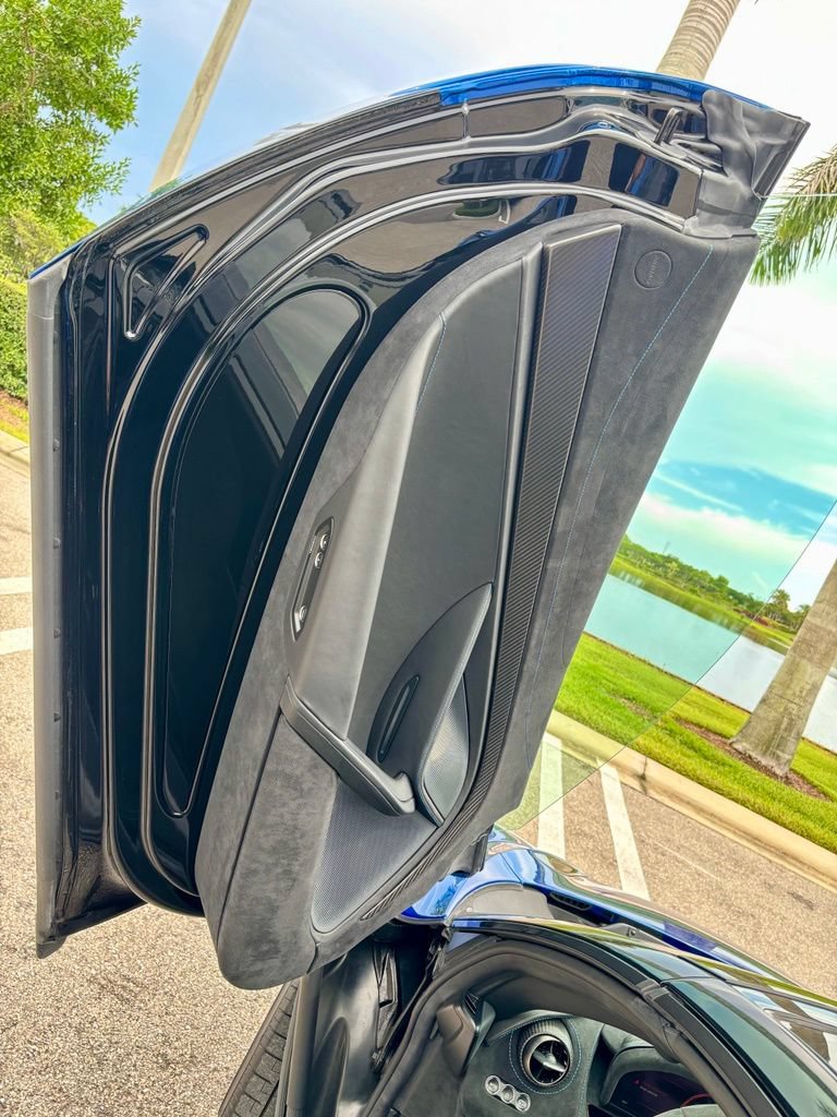 Used 2022 McLaren 720S Spider photo 21