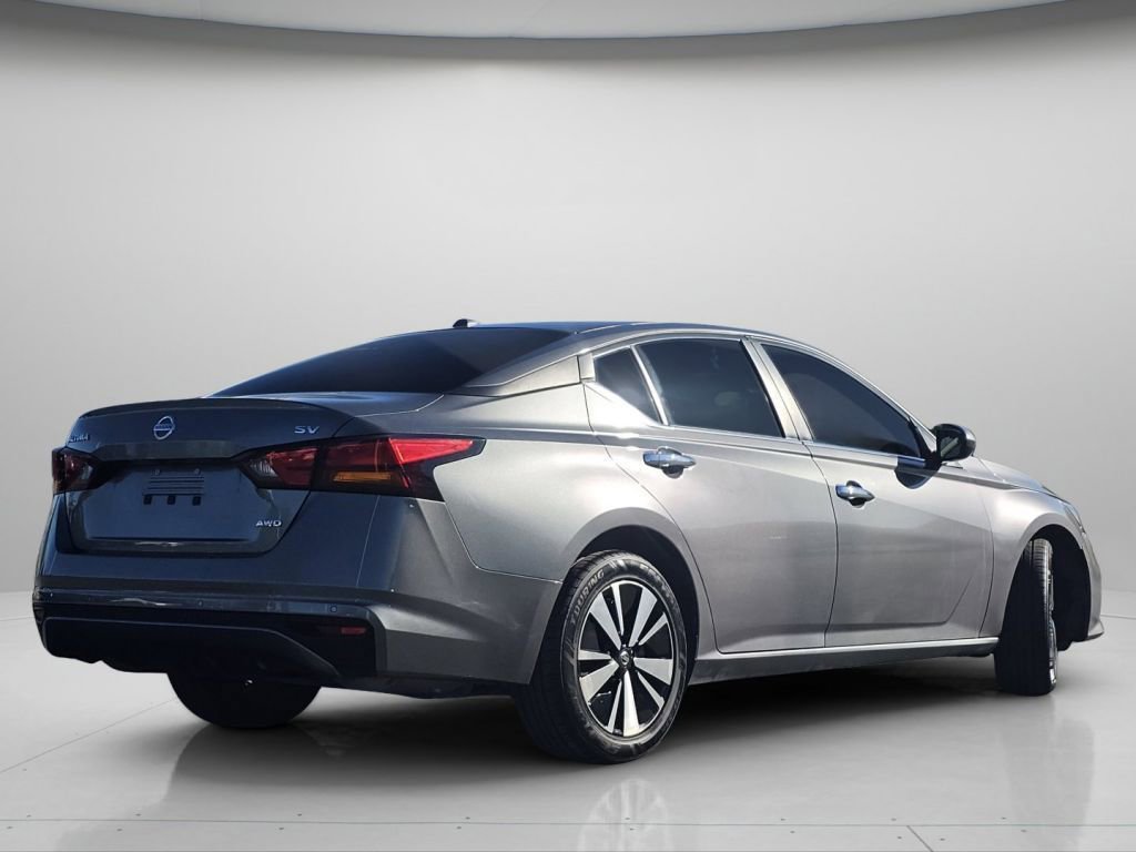 2022 Nissan Altima 2.5 SV