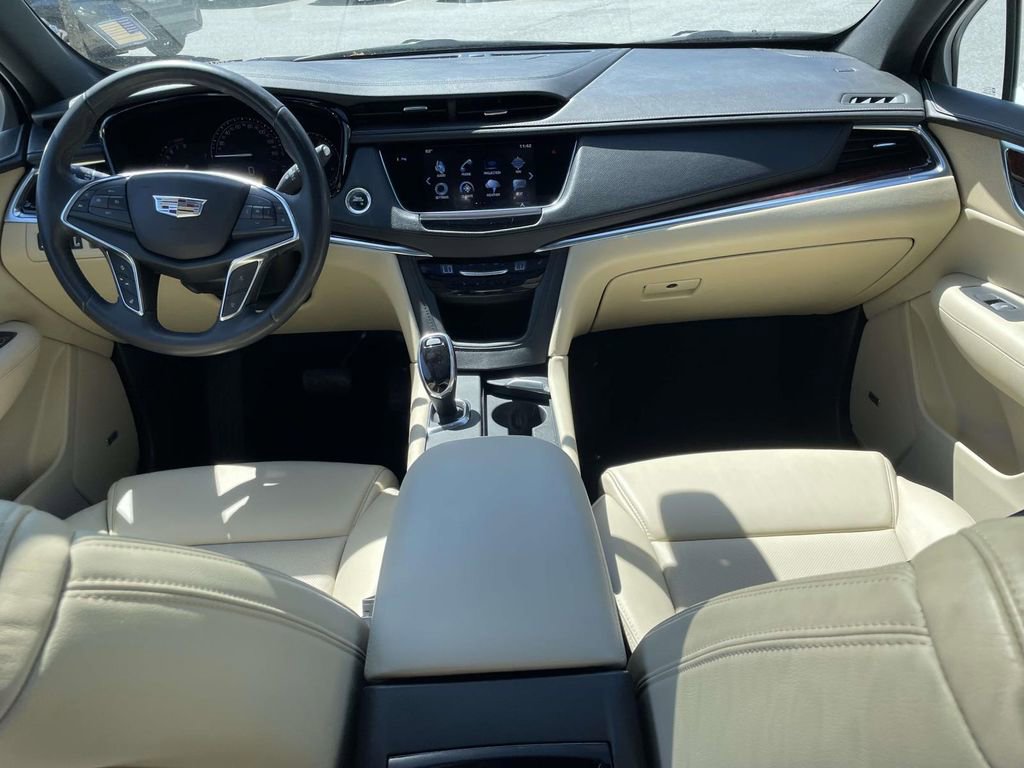 2018 Cadillac XT5 Premium Luxury