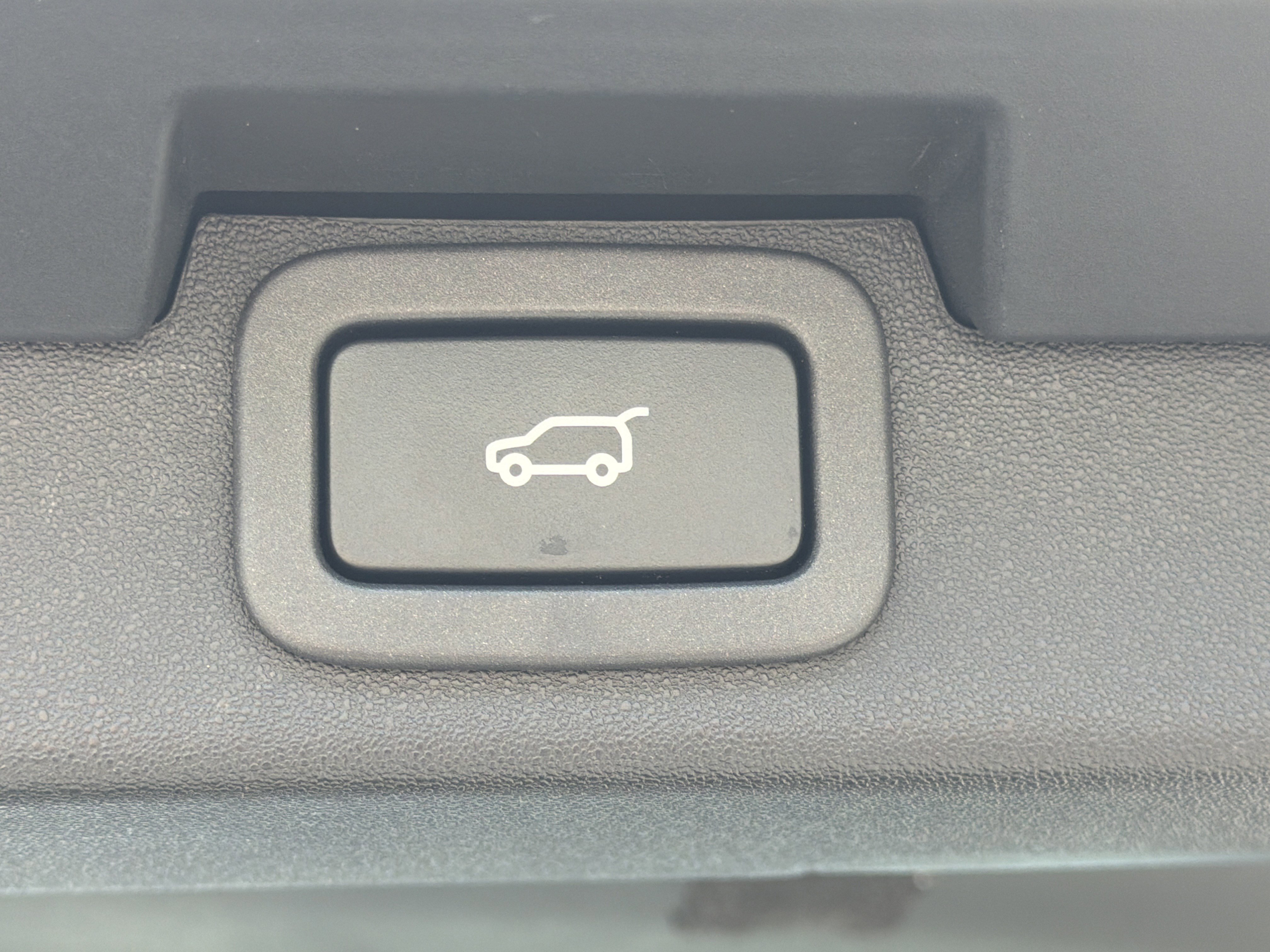 2020 Land Rover Discovery Landmark