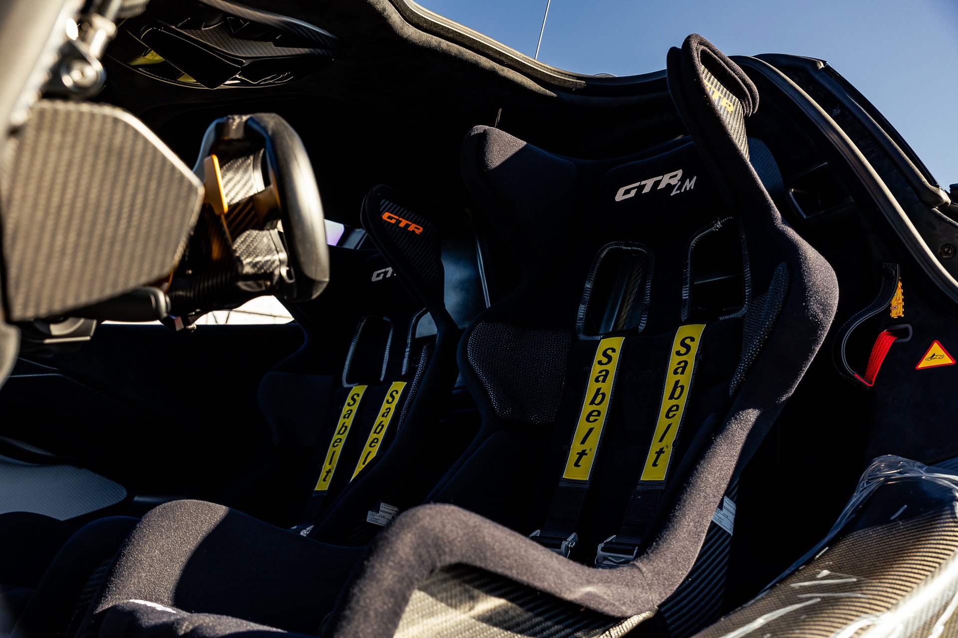 Used 2020 McLaren Senna photo 33