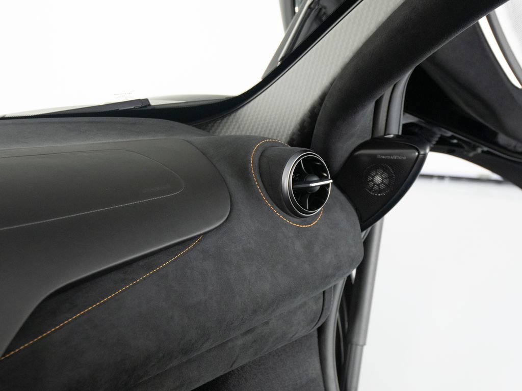 Used 2024 McLaren 750S Spider photo 24