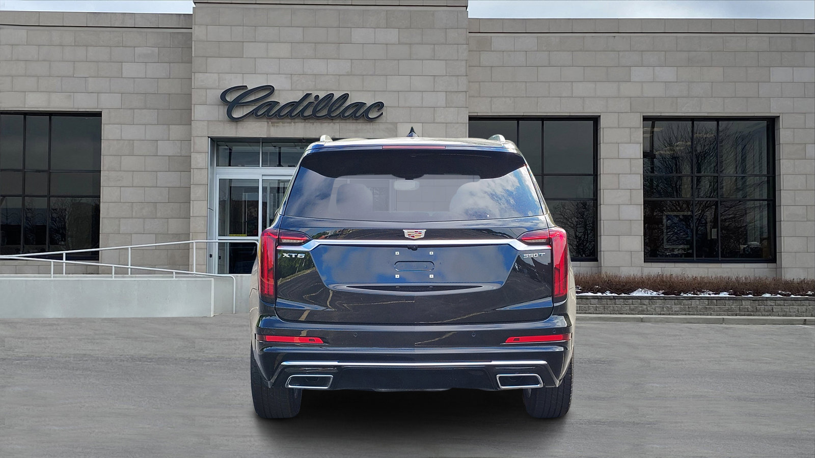 2025 Cadillac XT6 Luxury