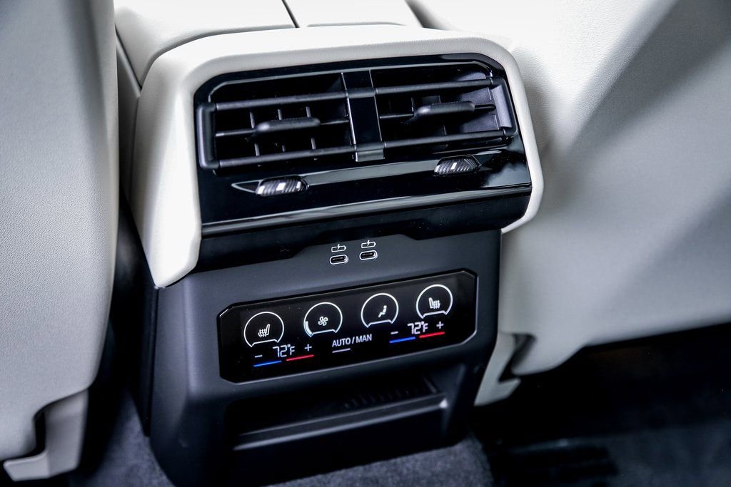 2026 BMW 530i xDrive