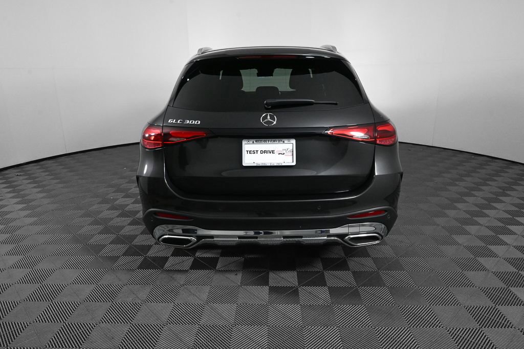 2024 Mercedes-Benz GLC 300