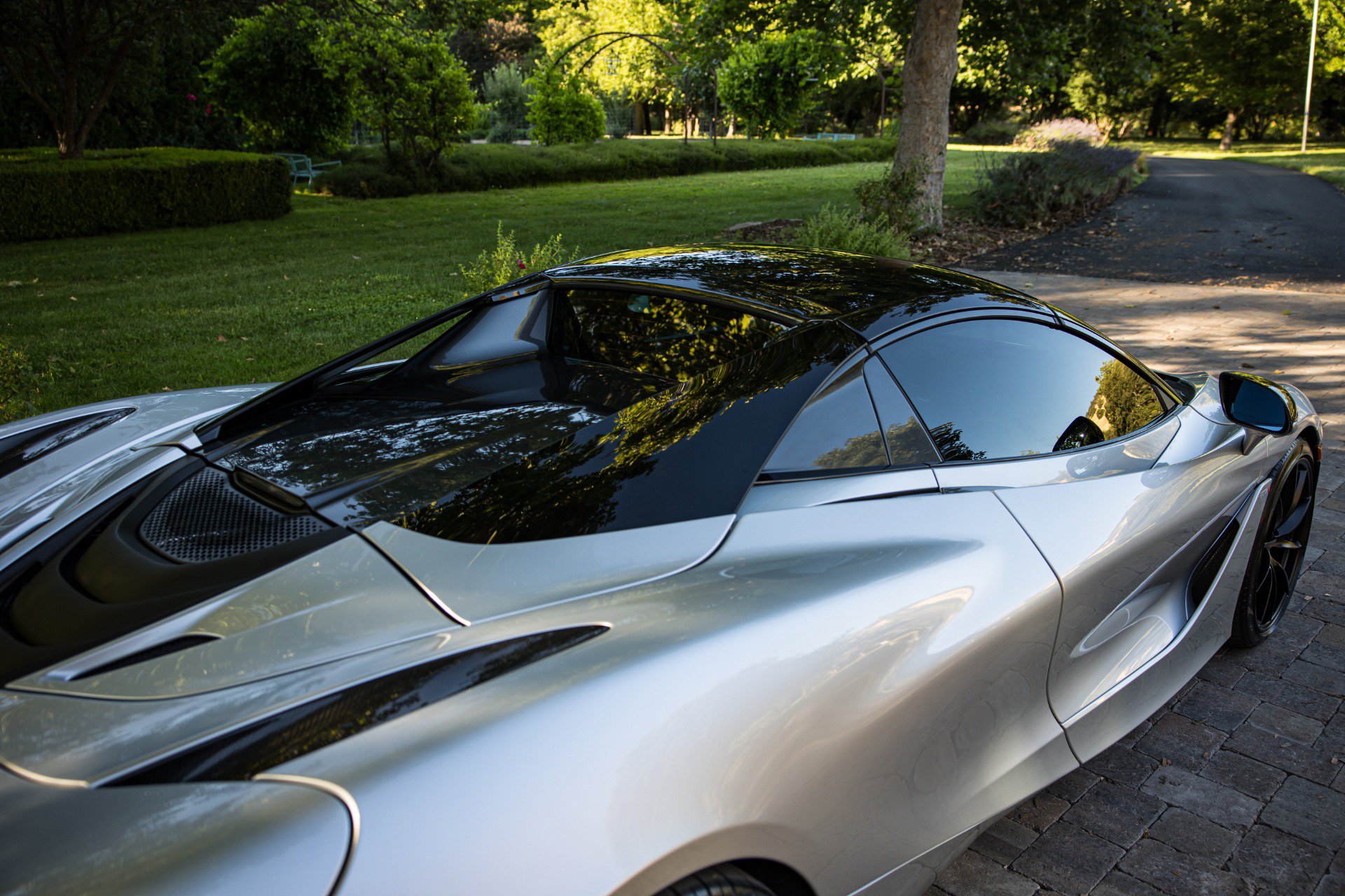 Used 2021 McLaren 720S Performance photo 49