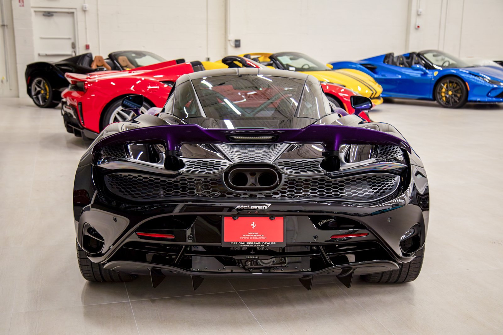 Used 2024 McLaren 750S photo 11