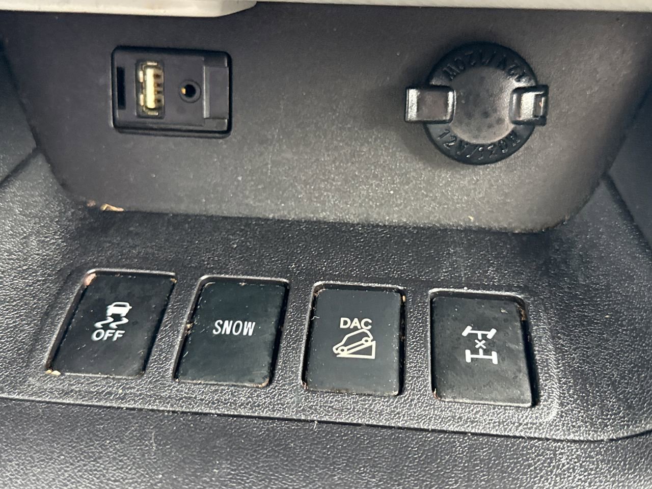 2015 Toyota Highlander LE