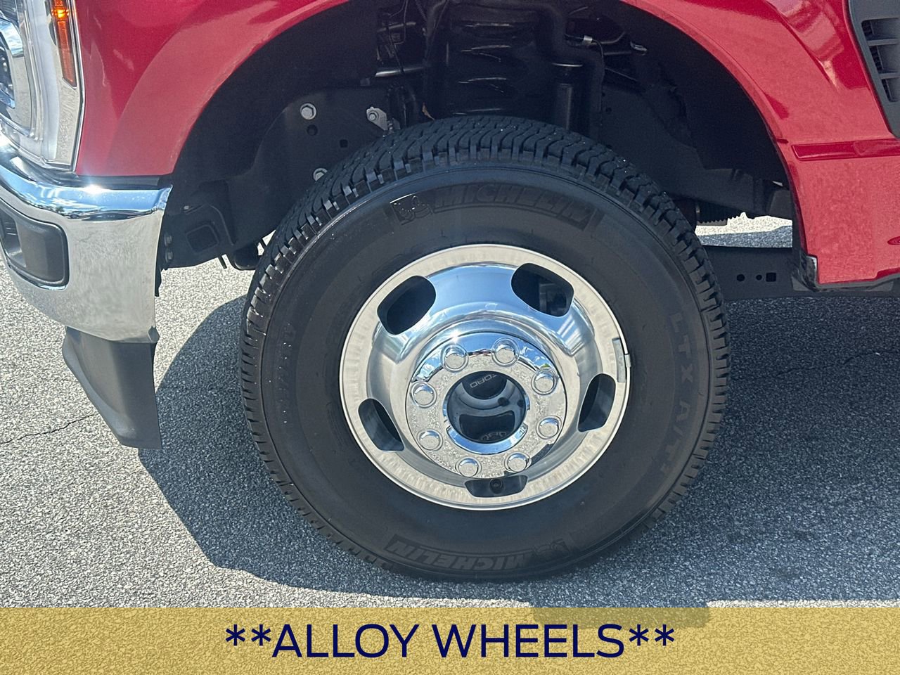 2024 Ford F350 Lariat