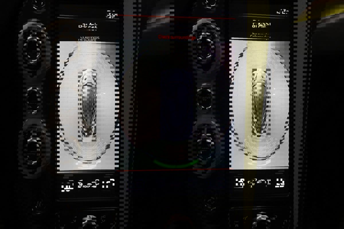 Used 2022 McLaren 720S Performance photo 11