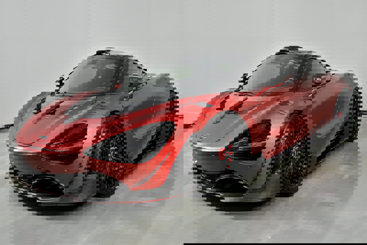 Used 2018 McLaren 720S photo 10