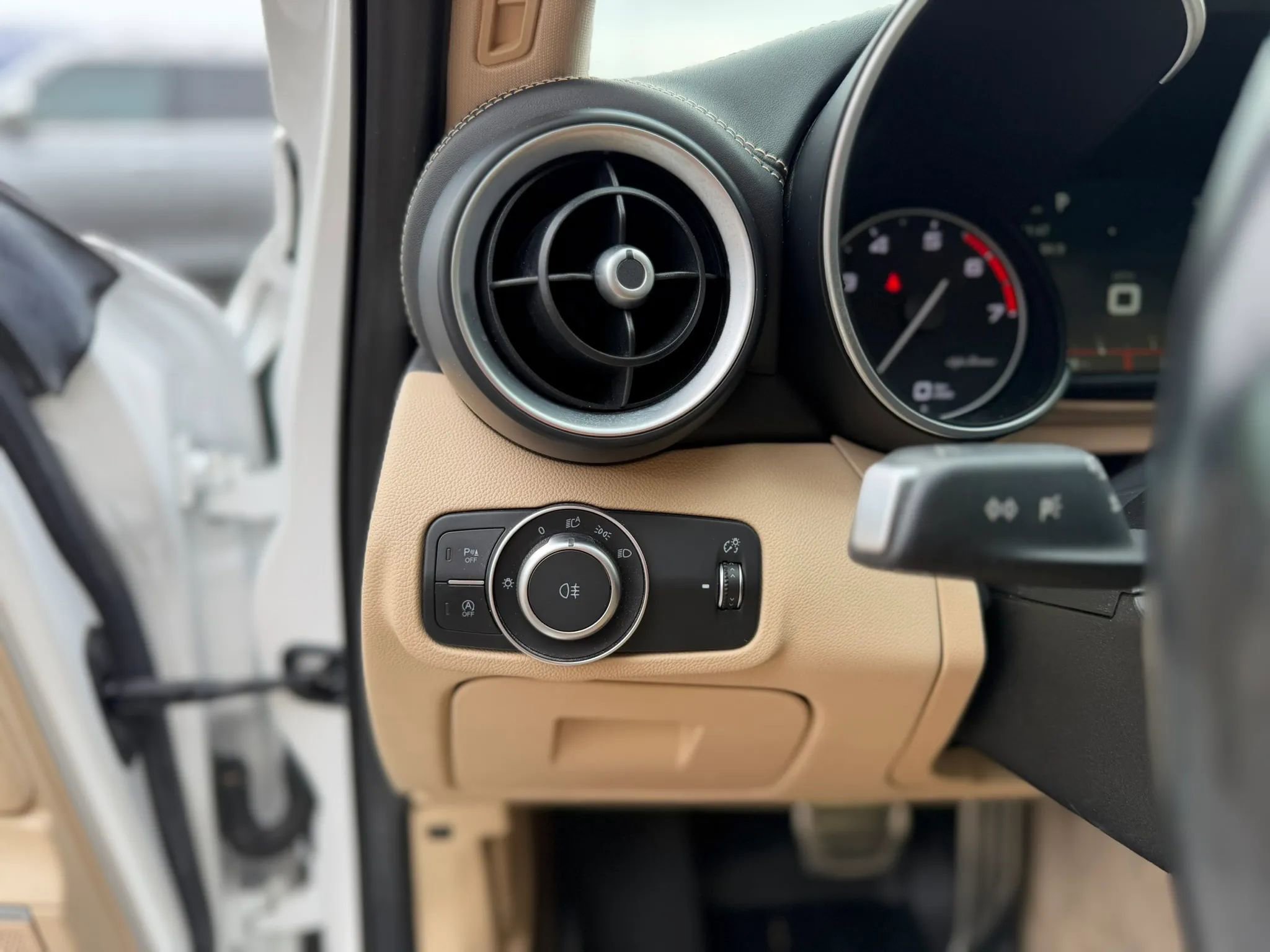 2018 Alfa Romeo Giulia Ti