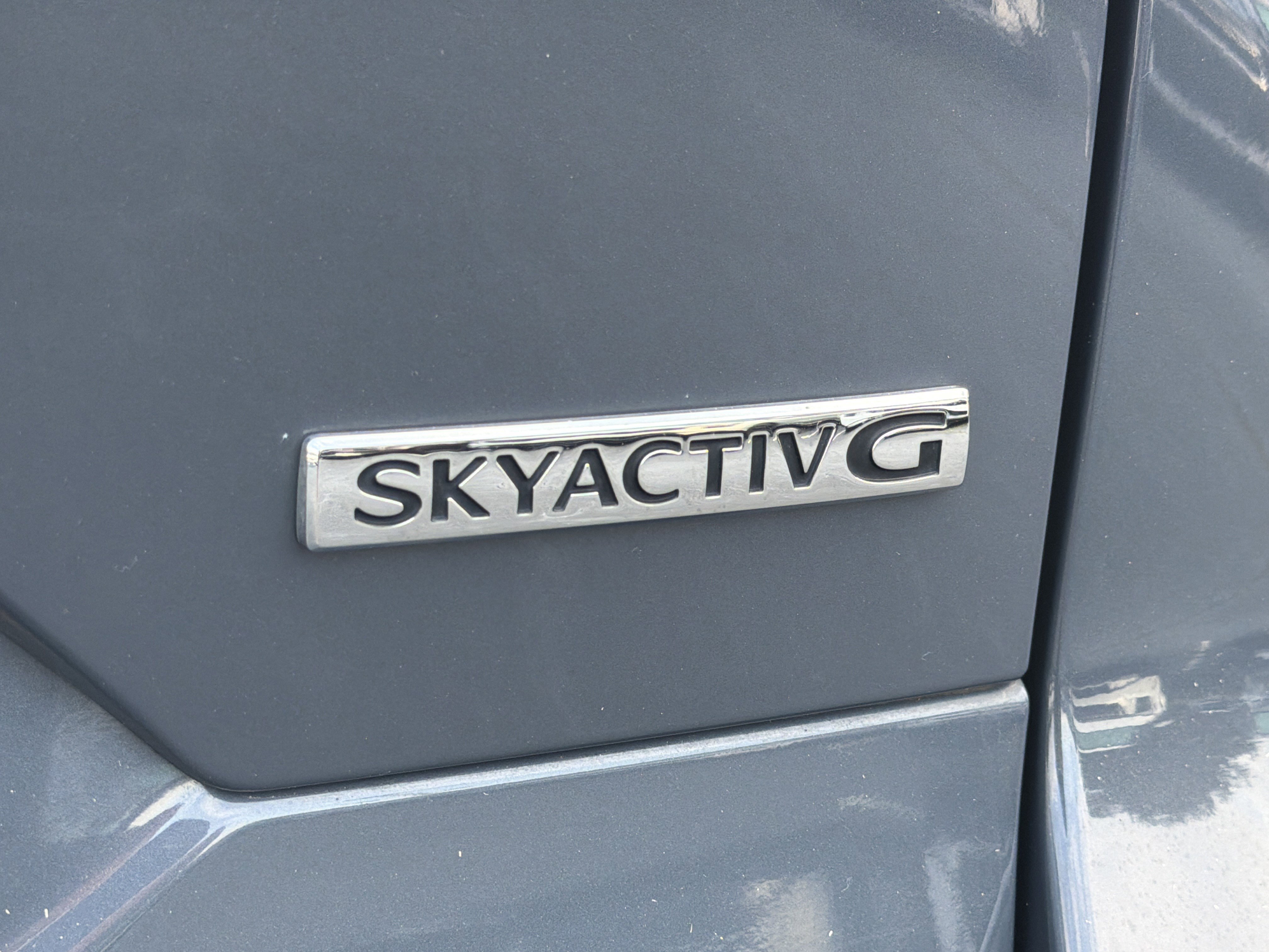 2022 MAZDA Cx-5 Carbon Edition