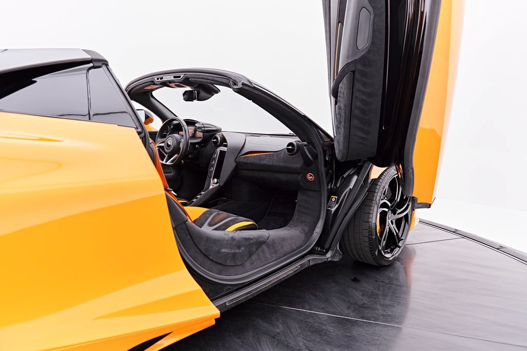 Used 2025 McLaren 750S Spider photo 47