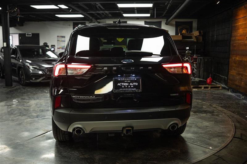 2020 Ford Escape Titanium