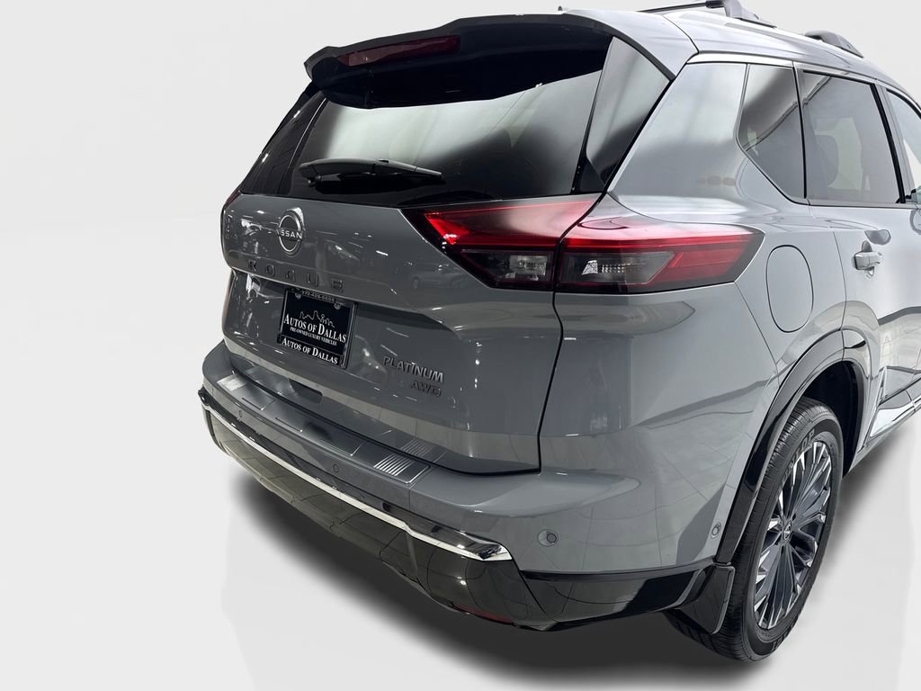 2025 Nissan Rogue Platinum