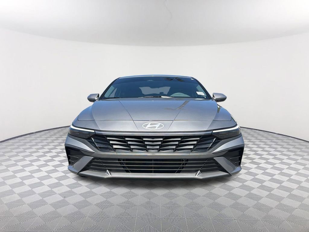 2025 Hyundai Elantra Blue