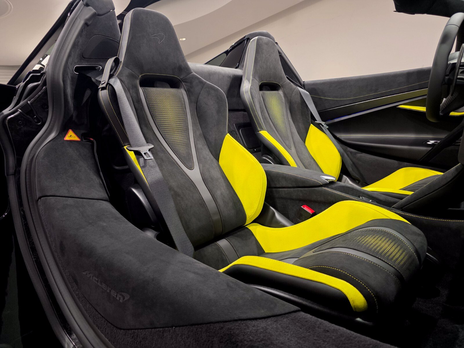 New 2027 McLaren 750S Spider photo 23