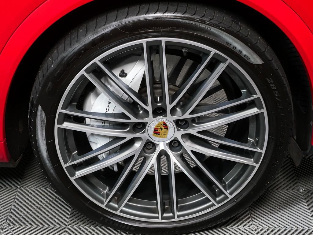 2023 Porsche Cayenne Turbo