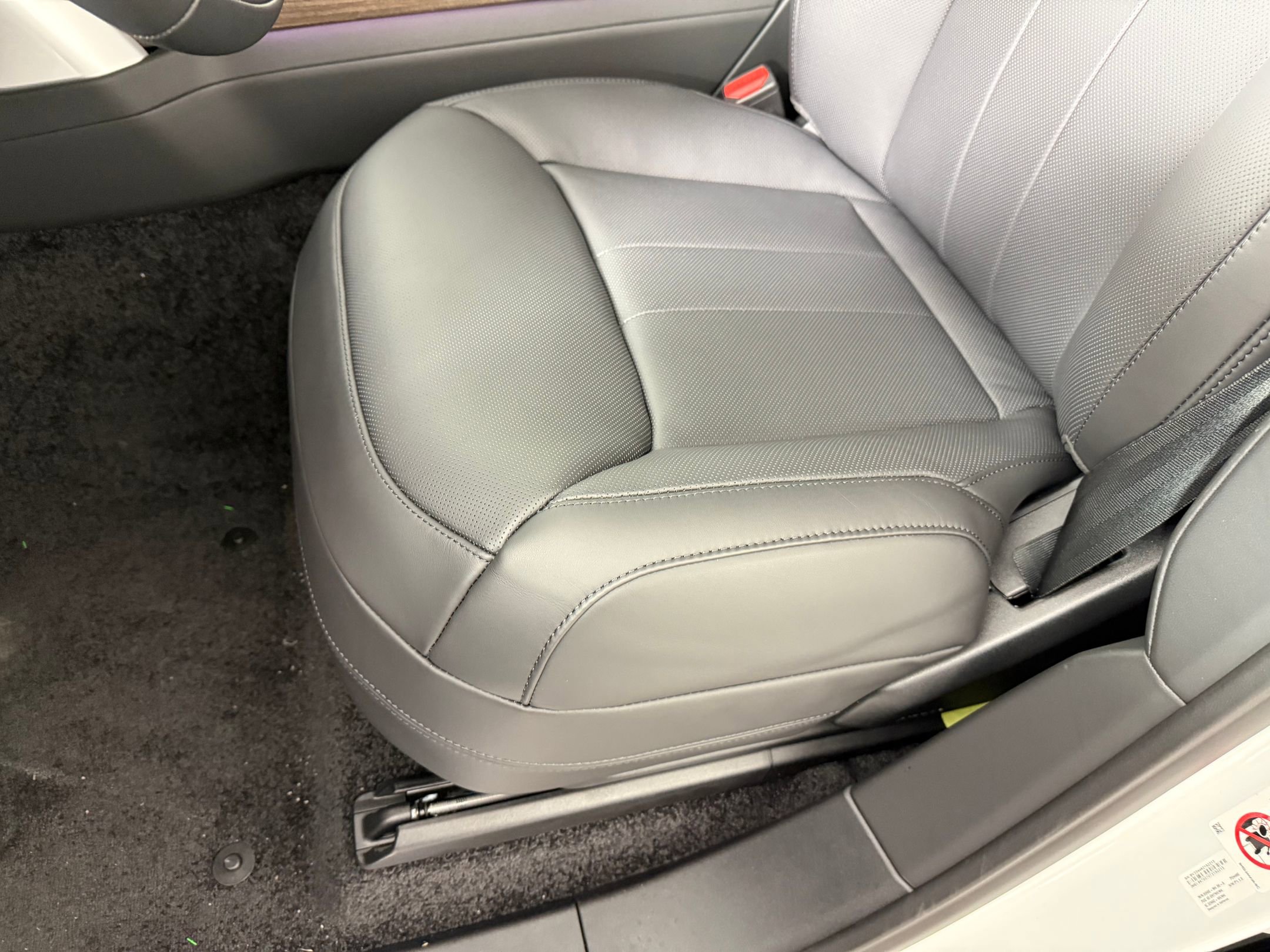 2026 Land Rover Range Rover Long Wheelbase SE