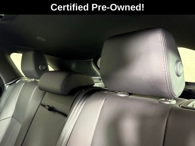 2026 Land Rover Range Rover Velar Dynamic SE