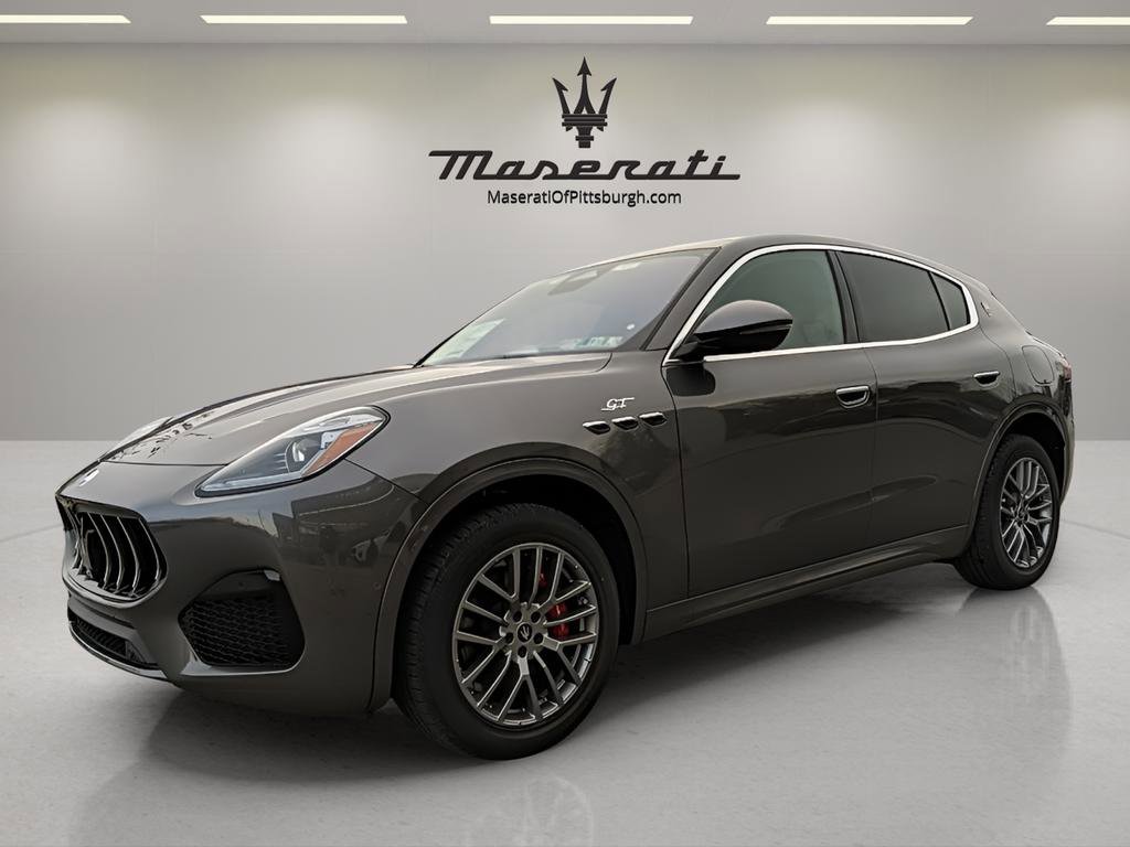 New 2023 Maserati Grecale GT