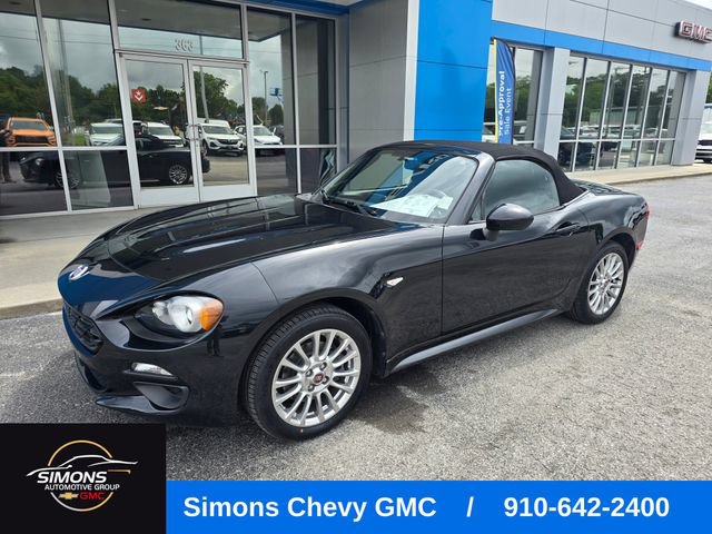Used 2020 FIAT 124 Spider Classica w/ Technology Group