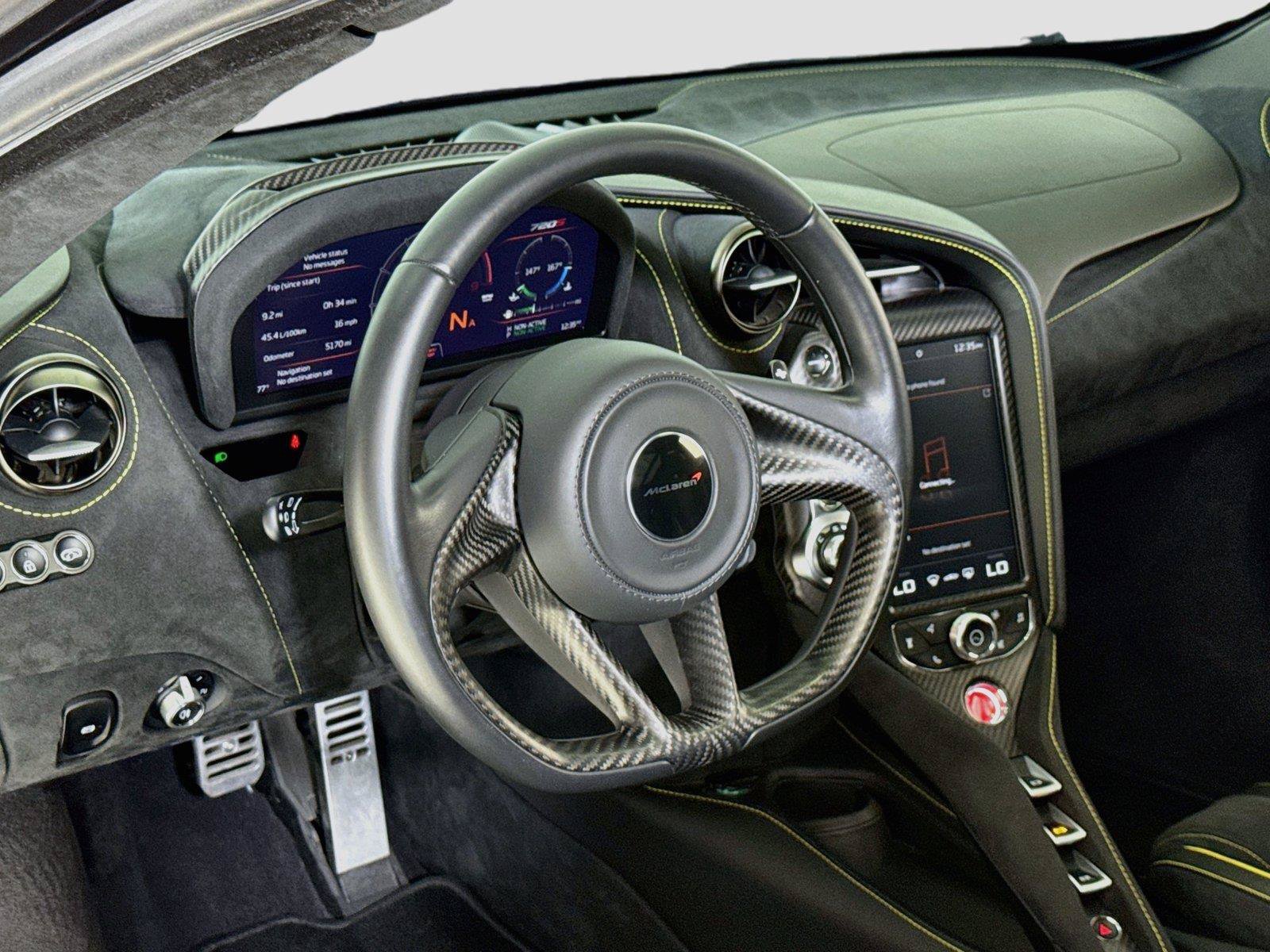 Used 2018 McLaren 720S Performance photo 14