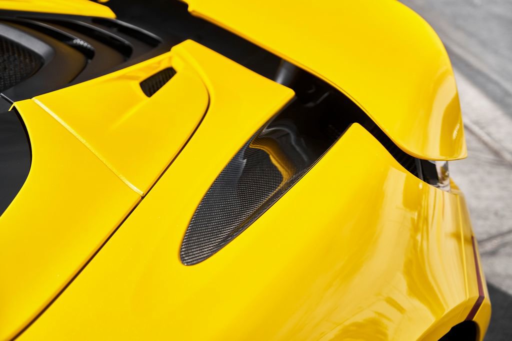 Used 2021 McLaren 720S Luxury photo 16