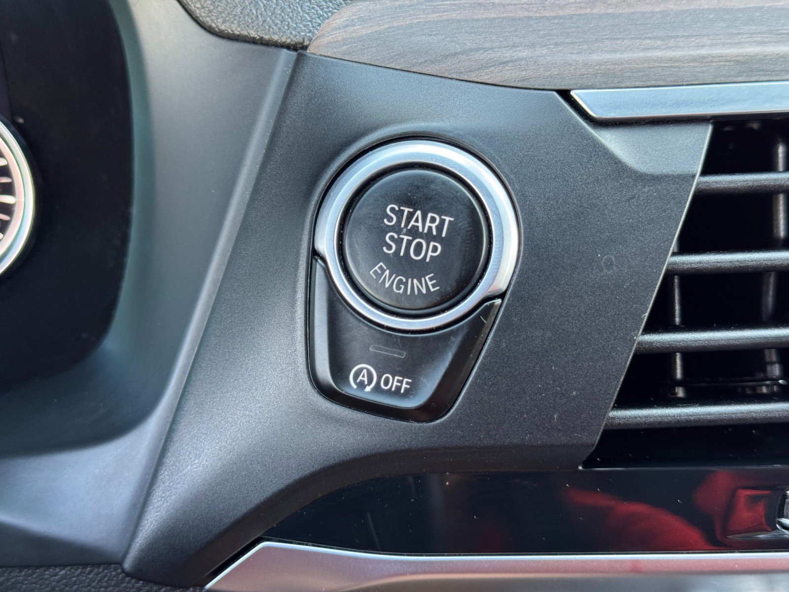 2019 BMW X4 xDrive30i