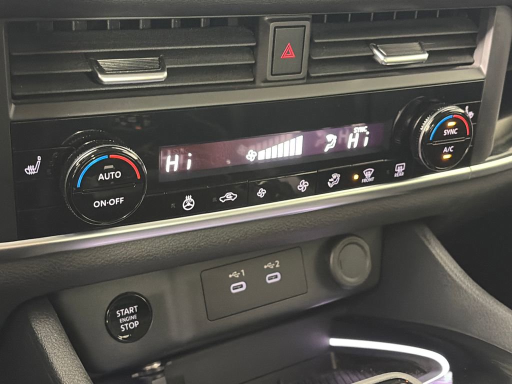 2025 Nissan Rogue SV