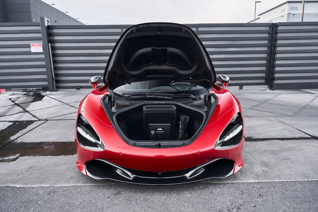 Used 2021 McLaren 720S Performance photo 24